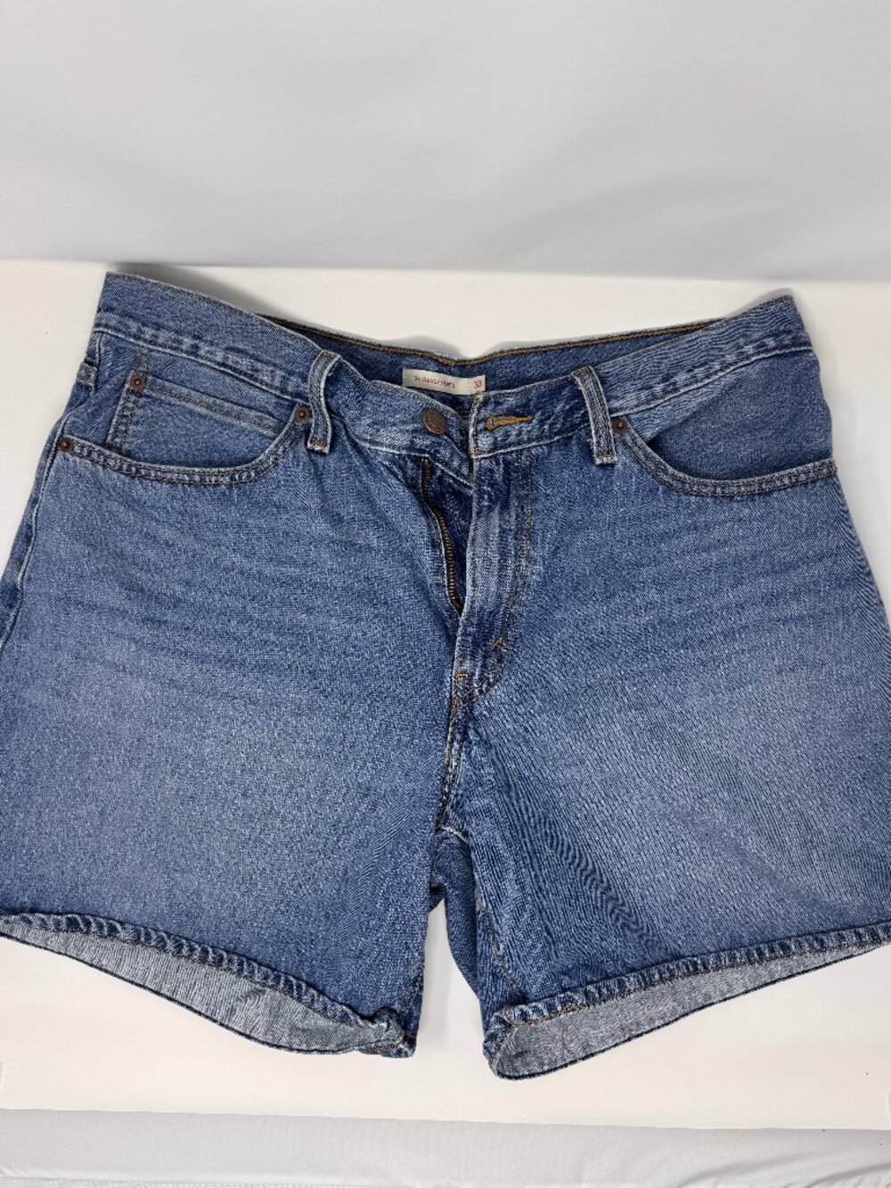 LEVI’S '94 Baggy Shorts Blue Denim Relaxed Fit Size 33 (16) Like New